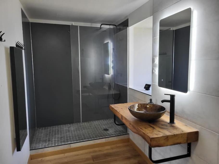 Gite Au Centre De La France Vesdun Ngoại thất bức ảnh